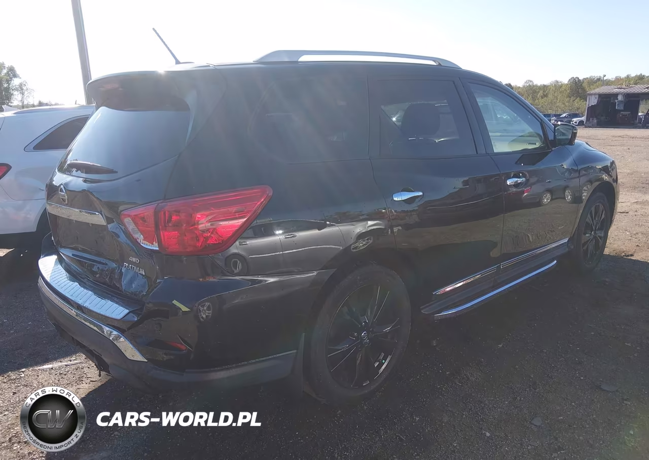 2017 Nissan Pathfinder Platinum VIN:5N1DR2MM4HC659267 - 4