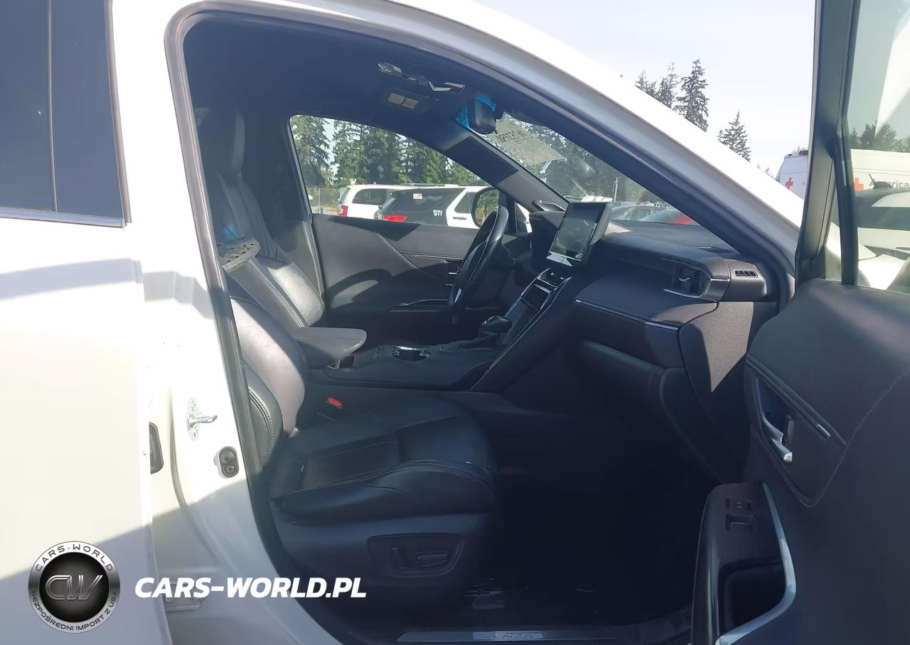 2021 Toyota Venza Limited VIN:JTEAAAAH8MJ003168 - 5