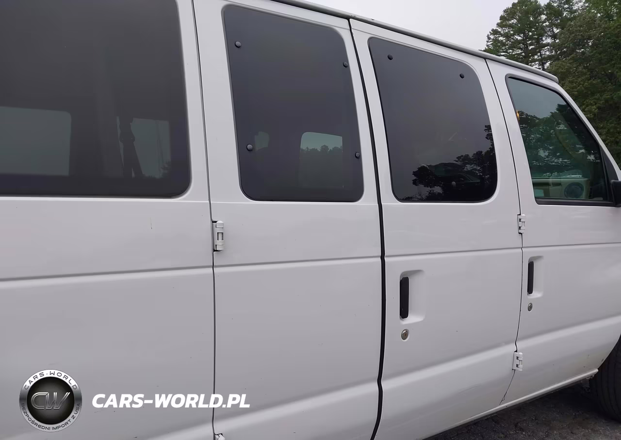 2010 Ford E-350 Super Duty Xl-Xlt VIN:1FBNE3BL0ADA55188 - 8