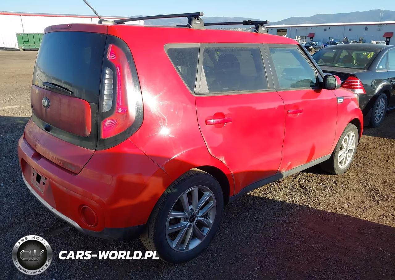 2017 Kia Soul + VIN:KNDJP3A59H7503850 - 4