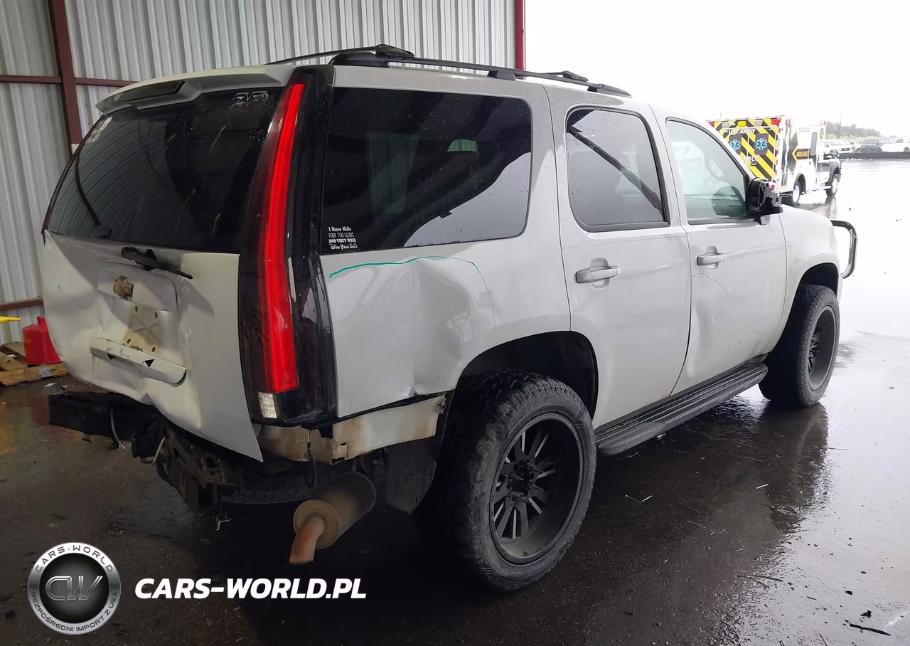 2009 Chevrolet Tahoe Lt2 VIN:1GNEC23379R298075 - 4