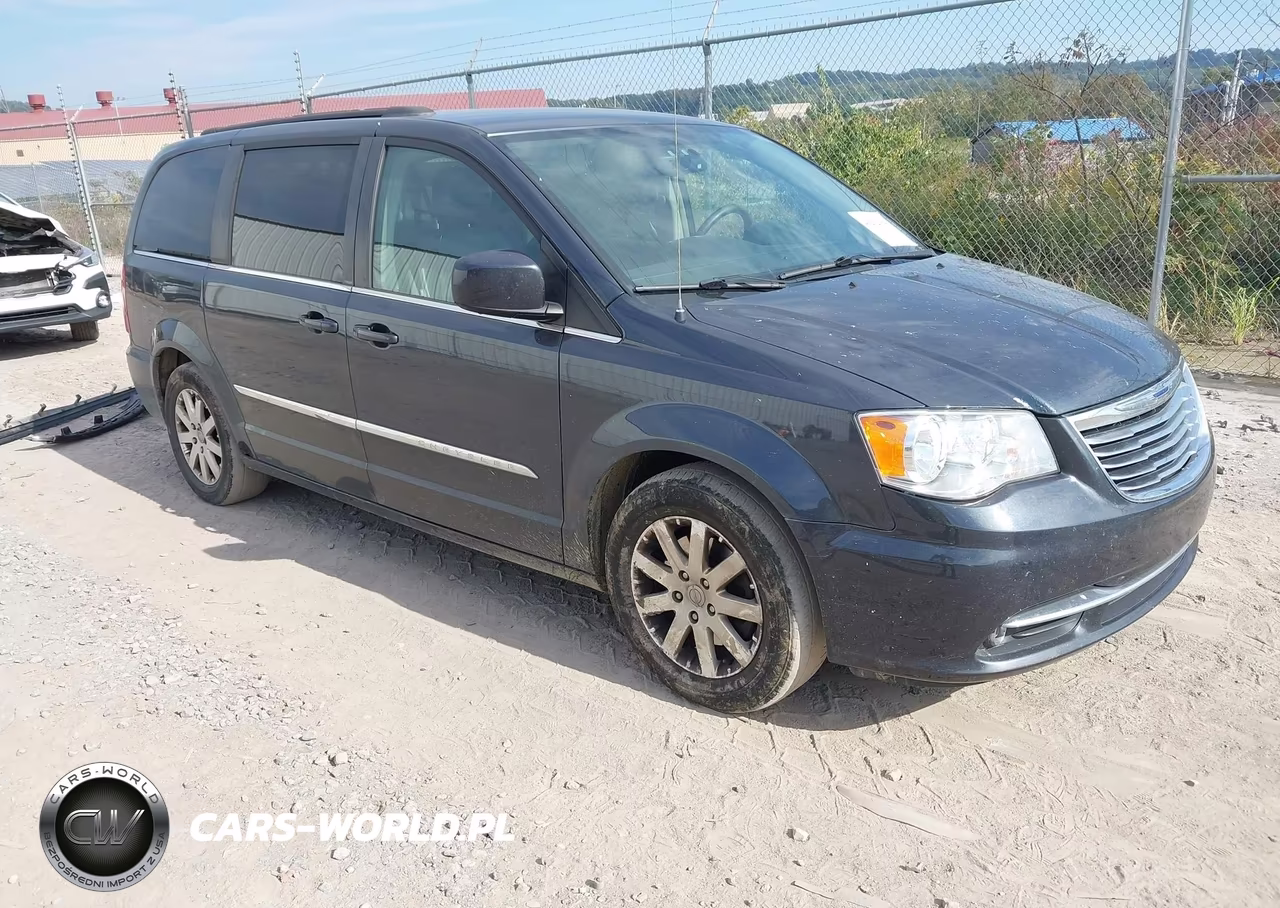 2014 Chrysler Town & Country Touring