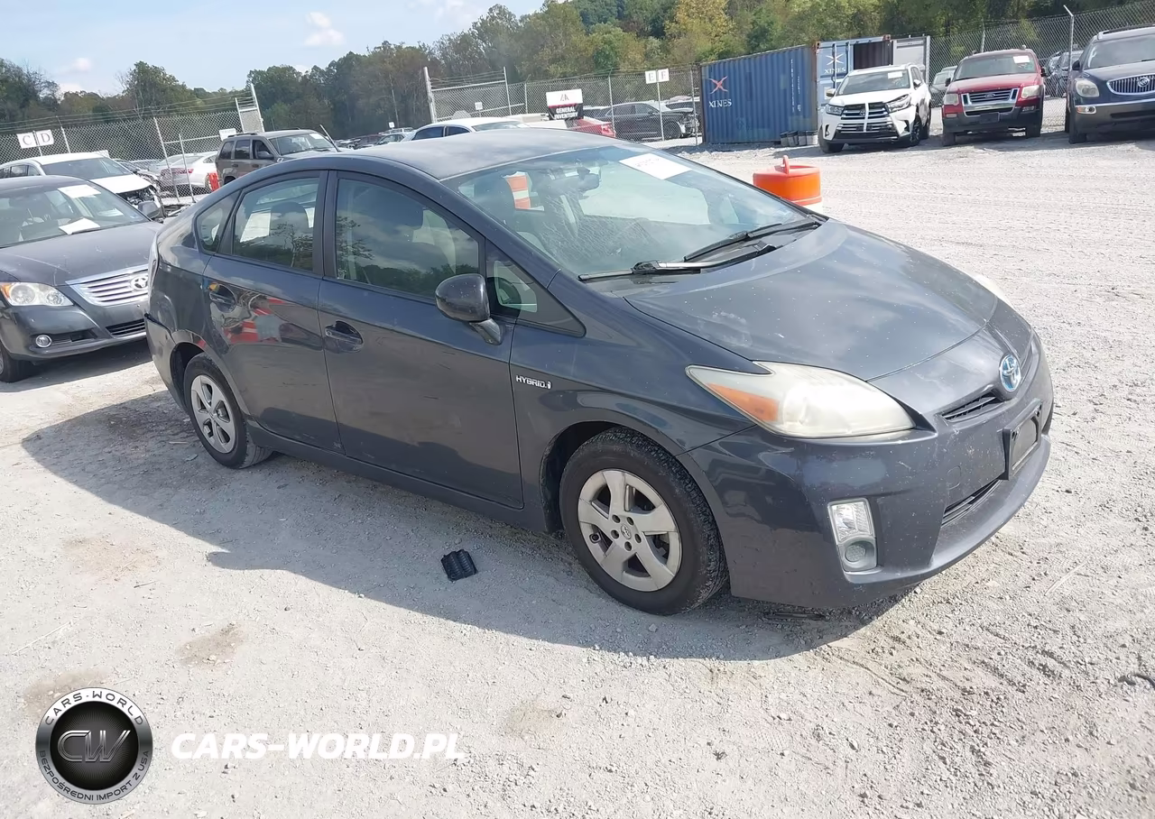2011 Toyota Prius Two