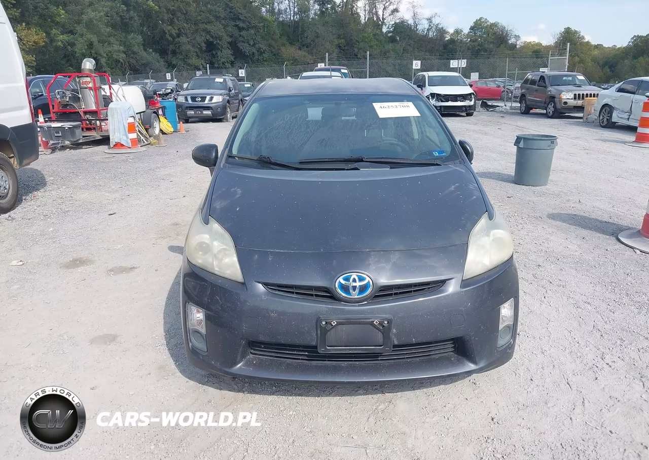 2011 Toyota Prius Two VIN:JTDKN3DU2B1449136 - 12