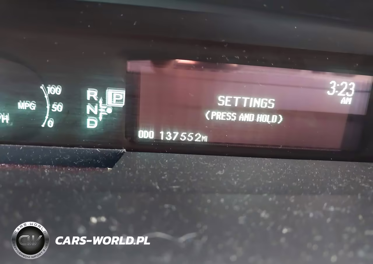 2011 Toyota Prius Two VIN:JTDKN3DU2B1449136 - 15