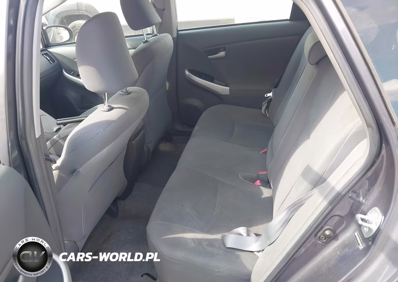 2011 Toyota Prius Two VIN:JTDKN3DU2B1449136 - 8