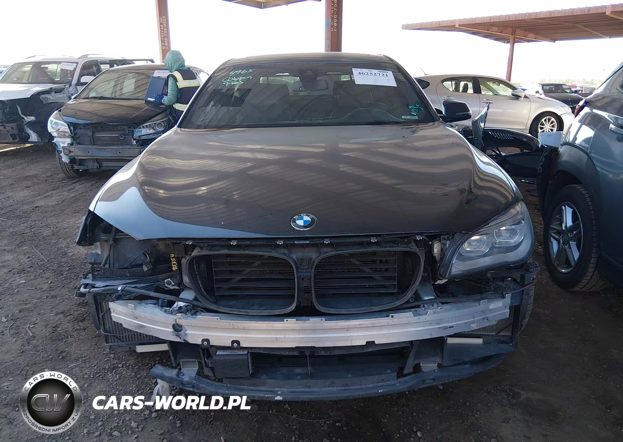 2015 BMW 750Li VIN:WBAYE8C56FD781518 - 13