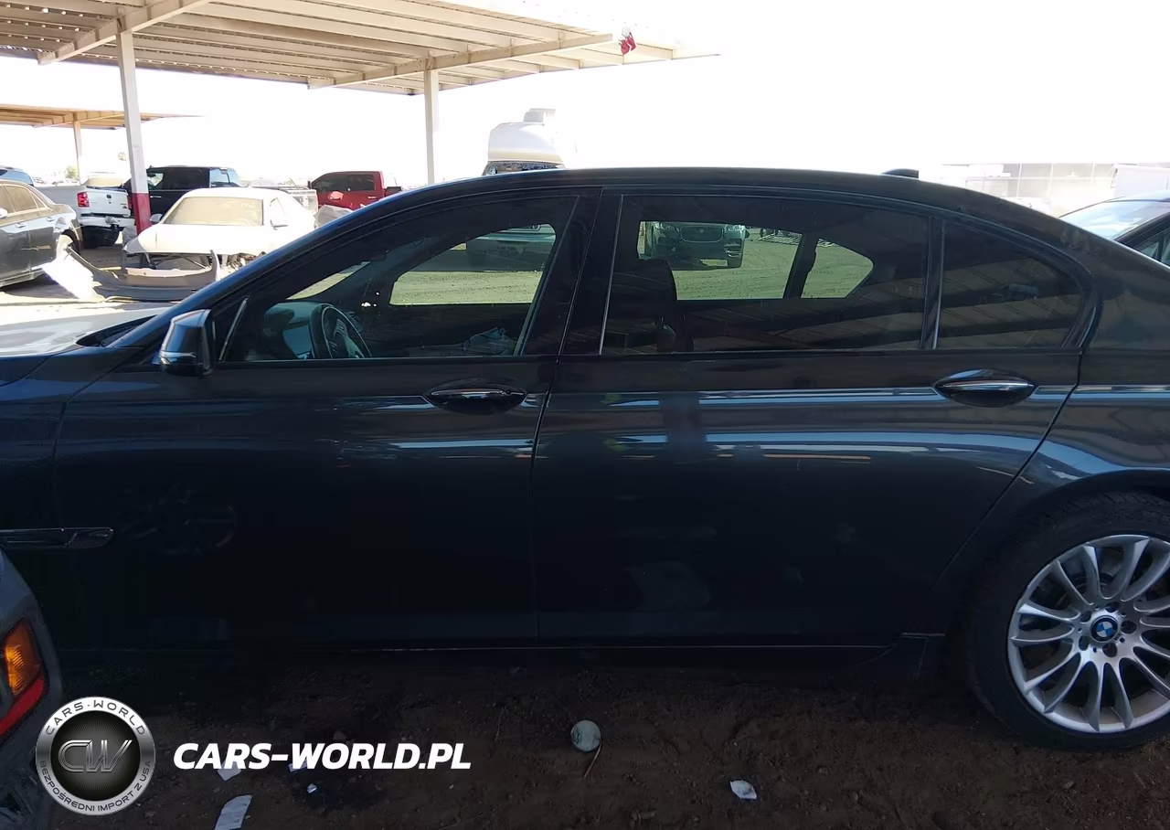 2015 BMW 750Li VIN:WBAYE8C56FD781518 - 15