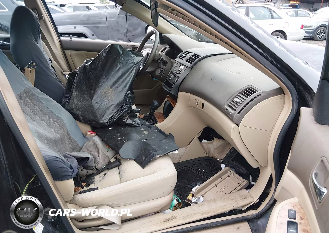 2003 Honda Accord 2.4 Ex VIN:1HGCM56673A001740 - 5