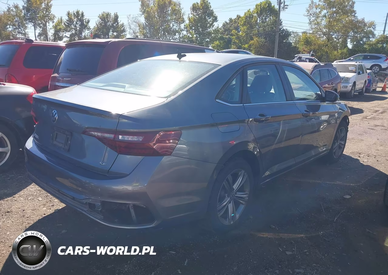 2024 Volkswagen Jetta 1.5T Se VIN:3VW7M7BU4RM025616 - 4