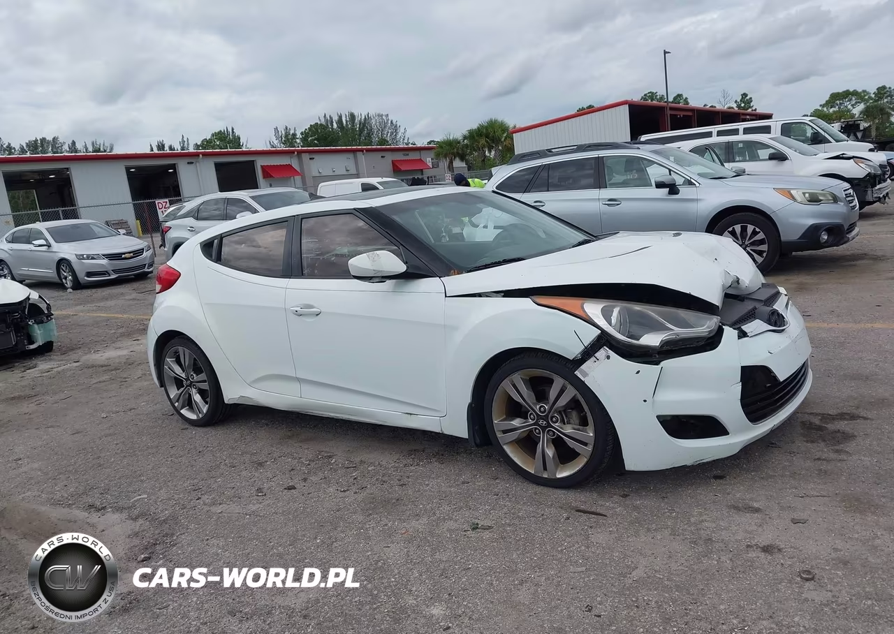 2013 Hyundai Veloster Base W-Gray – zdjęcie 1 z 16