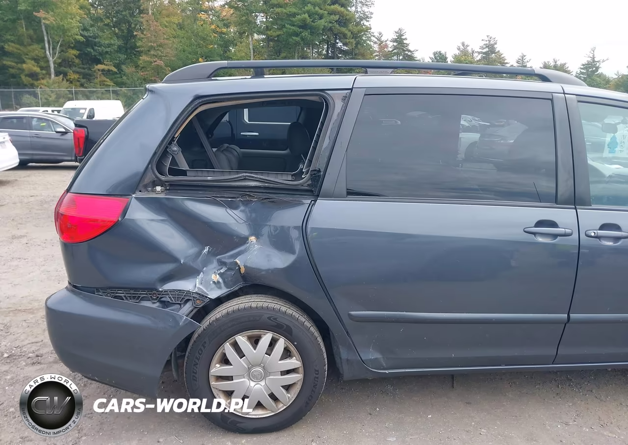 2009 Toyota Sienna Le VIN:5TDZK23C79S235492 - 13