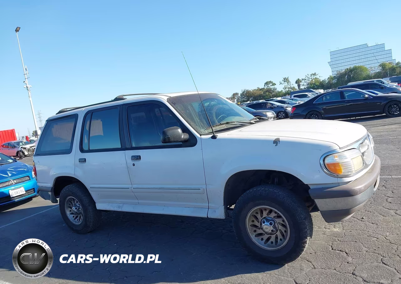 1997 Ford Explorer Eddie Bauer-Limited-Xl-Xlt VIN:1FMDU32X3VUB33218 - 13