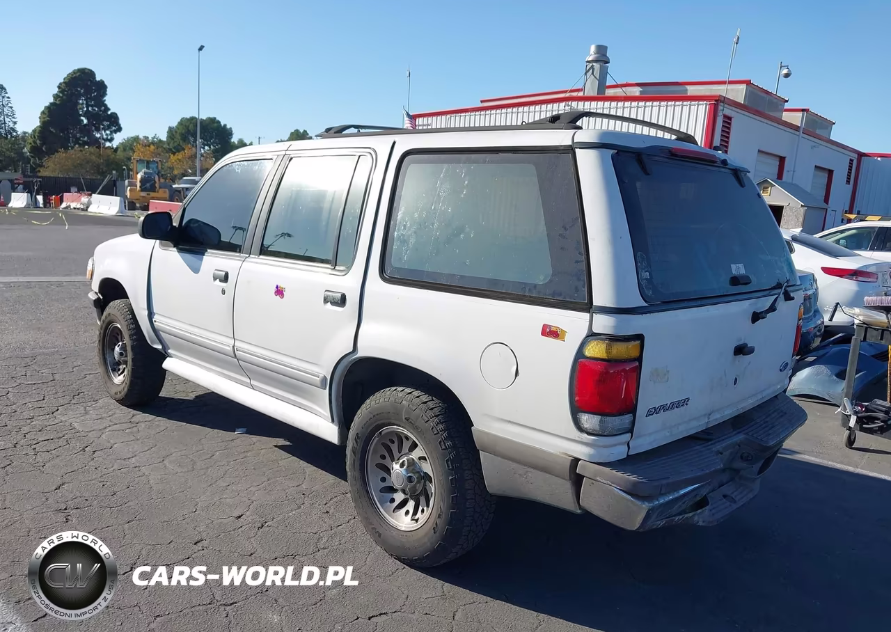 1997 Ford Explorer Eddie Bauer-Limited-Xl-Xlt VIN:1FMDU32X3VUB33218 - 3