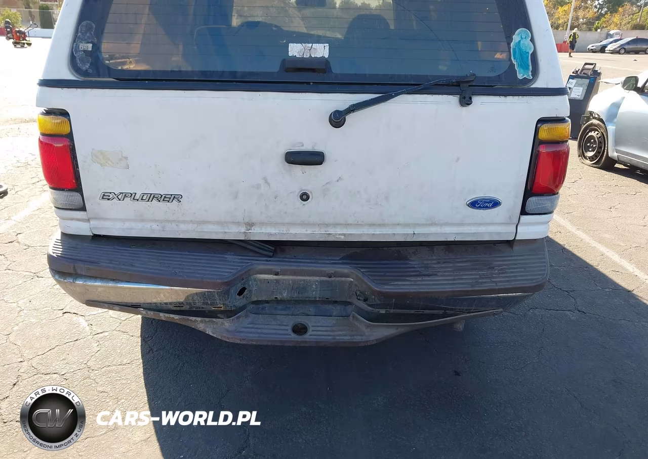 1997 Ford Explorer Eddie Bauer-Limited-Xl-Xlt VIN:1FMDU32X3VUB33218 - 6