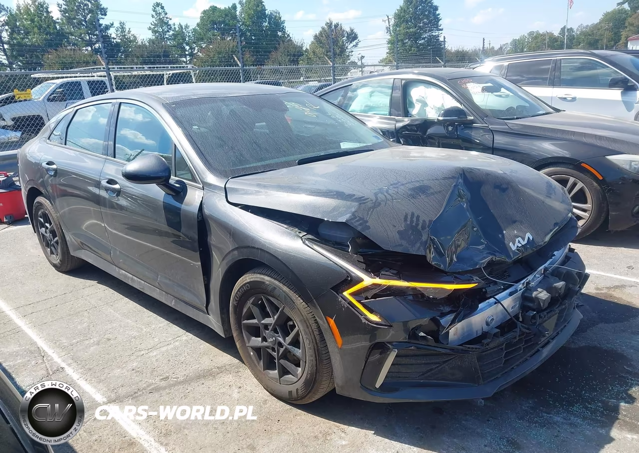 2026 Kia K5 Lxs Fwd VIN:KNAG24J75T5454468 - 13