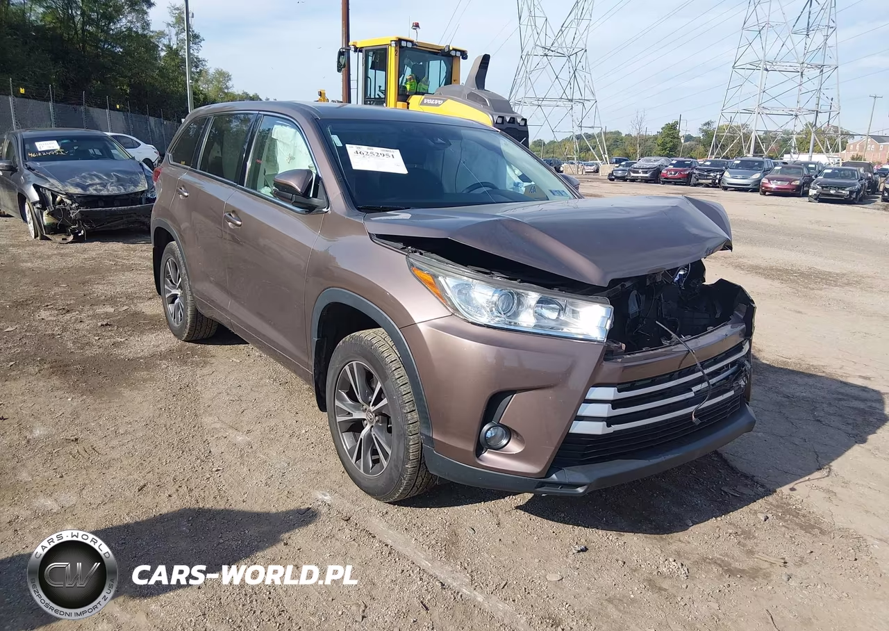 2017 Toyota Highlander Le Plus