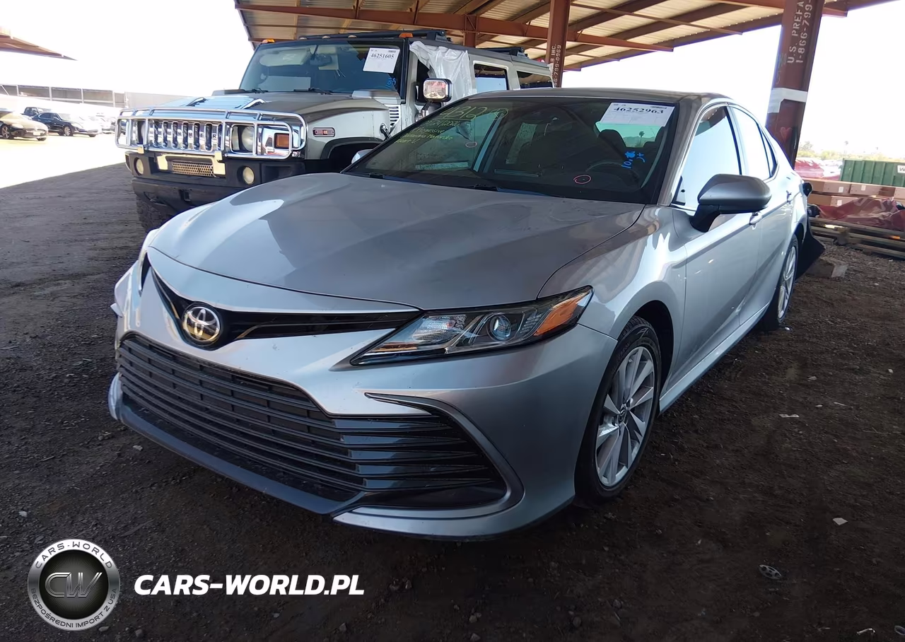 2021 Toyota Camry Le VIN:4T1C11AK4MU421973 - 2