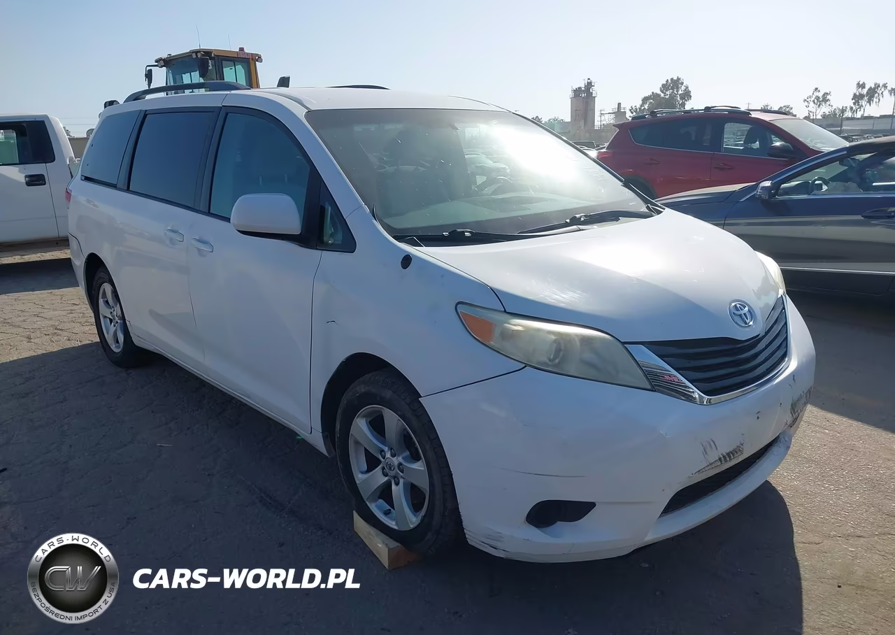 2011 Toyota Sienna Le V6