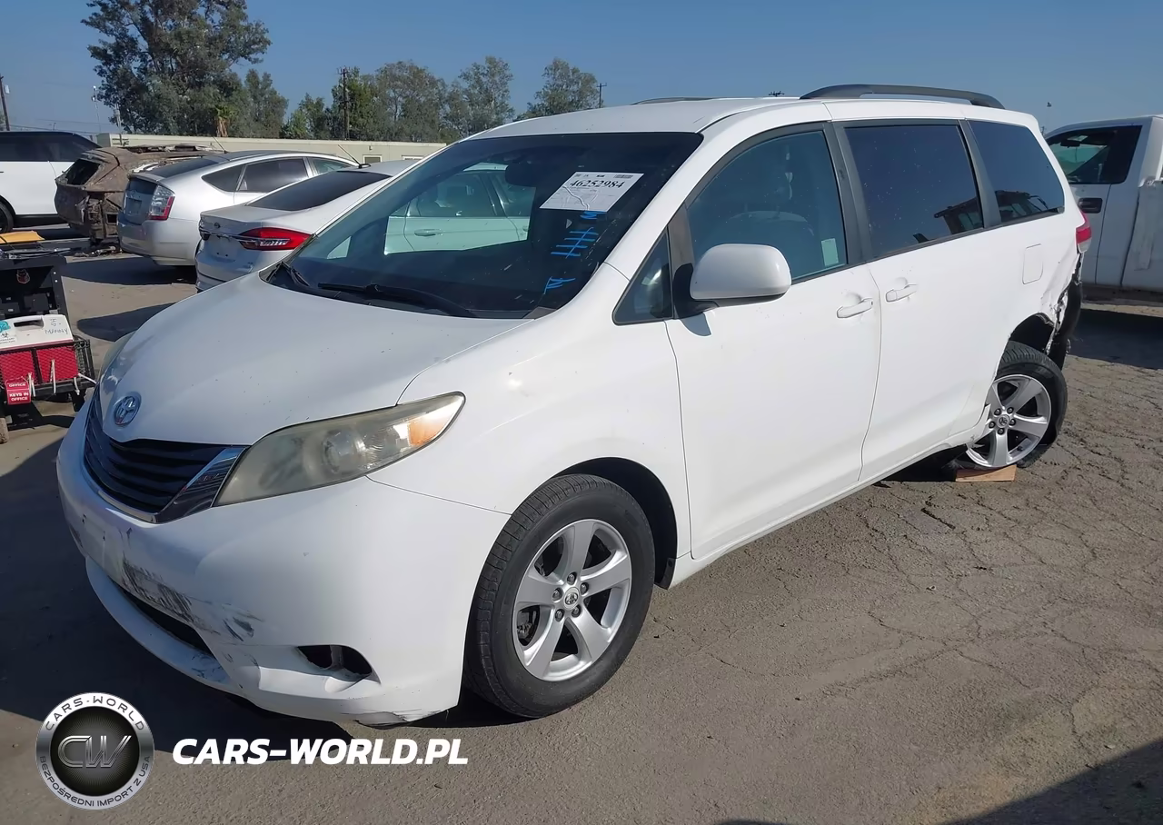 2011 Toyota Sienna Le V6 VIN:5TDKK3DC9BS105631 - 2