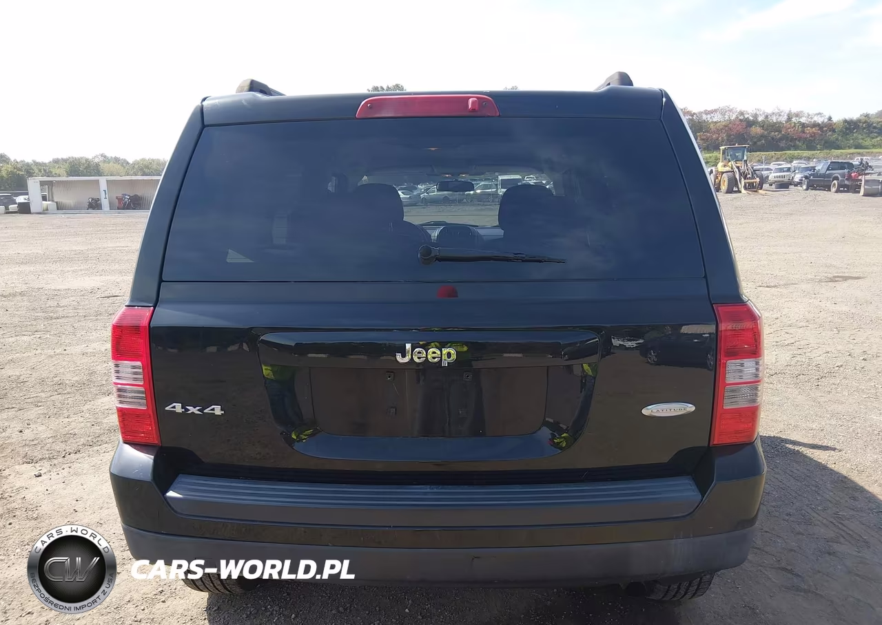 2013 Jeep Patriot Latitude VIN:1C4NJRFB7DD274763 - 16