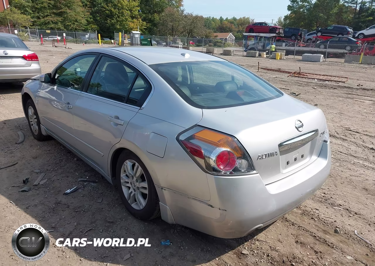 2010 Nissan Altima 2.5 S VIN:1N4AL2AP1AC151860 - 3