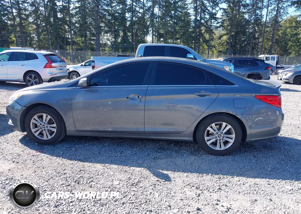 2013 Hyundai Sonata Gls VIN:5NPEB4AC1DH667636 - 14