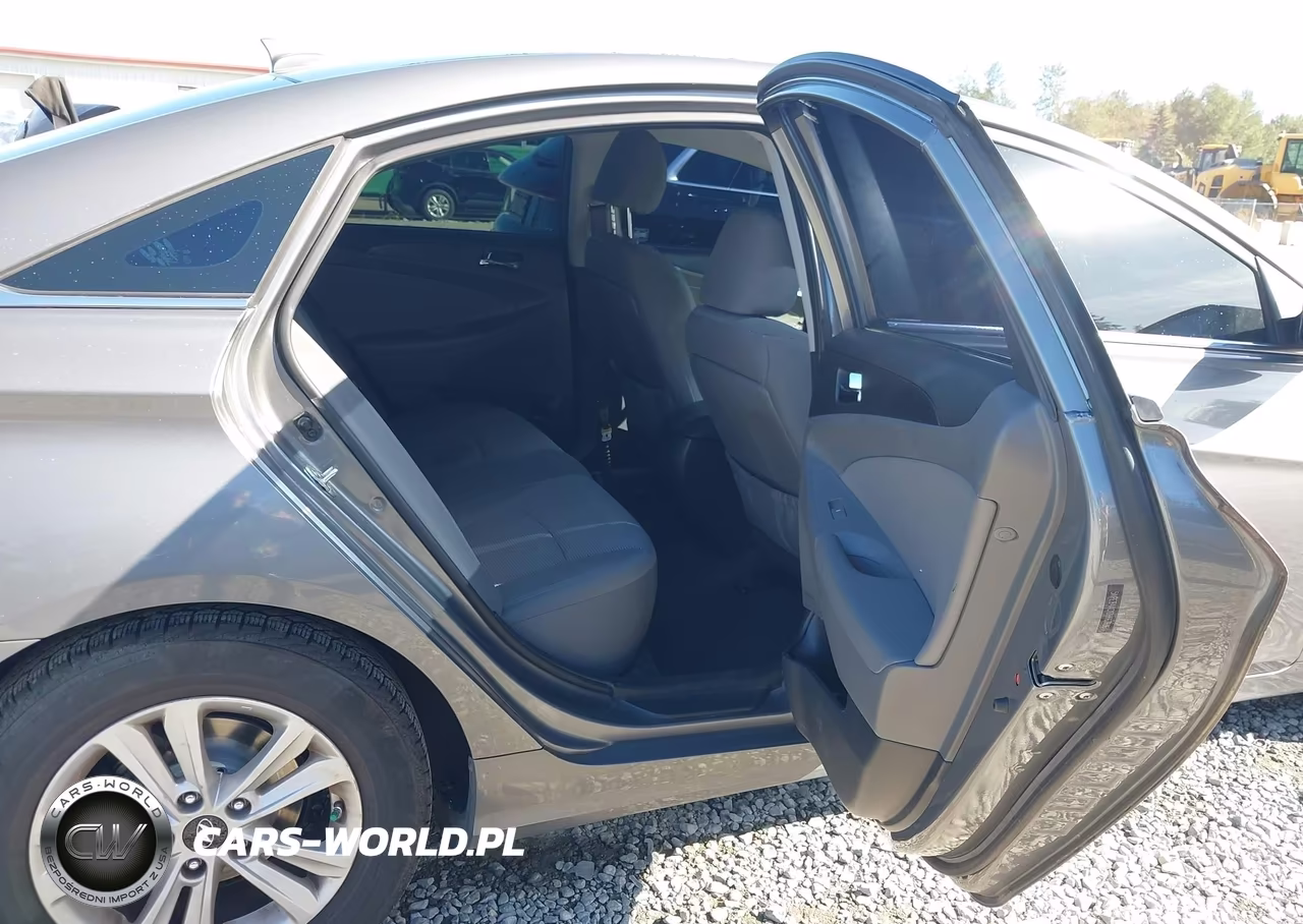 2013 Hyundai Sonata Gls VIN:5NPEB4AC1DH667636 - 8