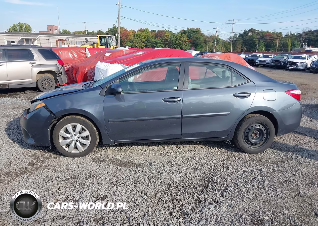 2015 Toyota Corolla Le VIN:2T1BURHE5FC396538 - 14