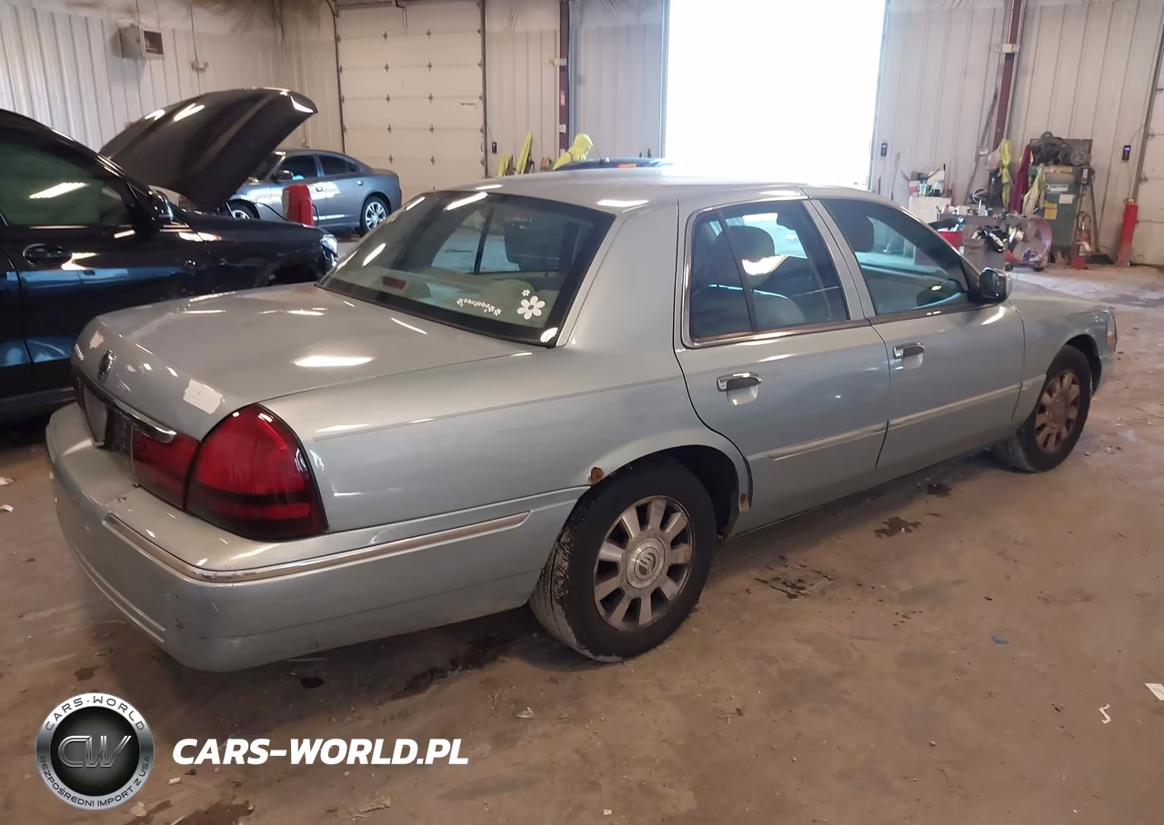 2004 Mercury Grand Marquis Ls VIN:2MEFM75W04X611589 - 4