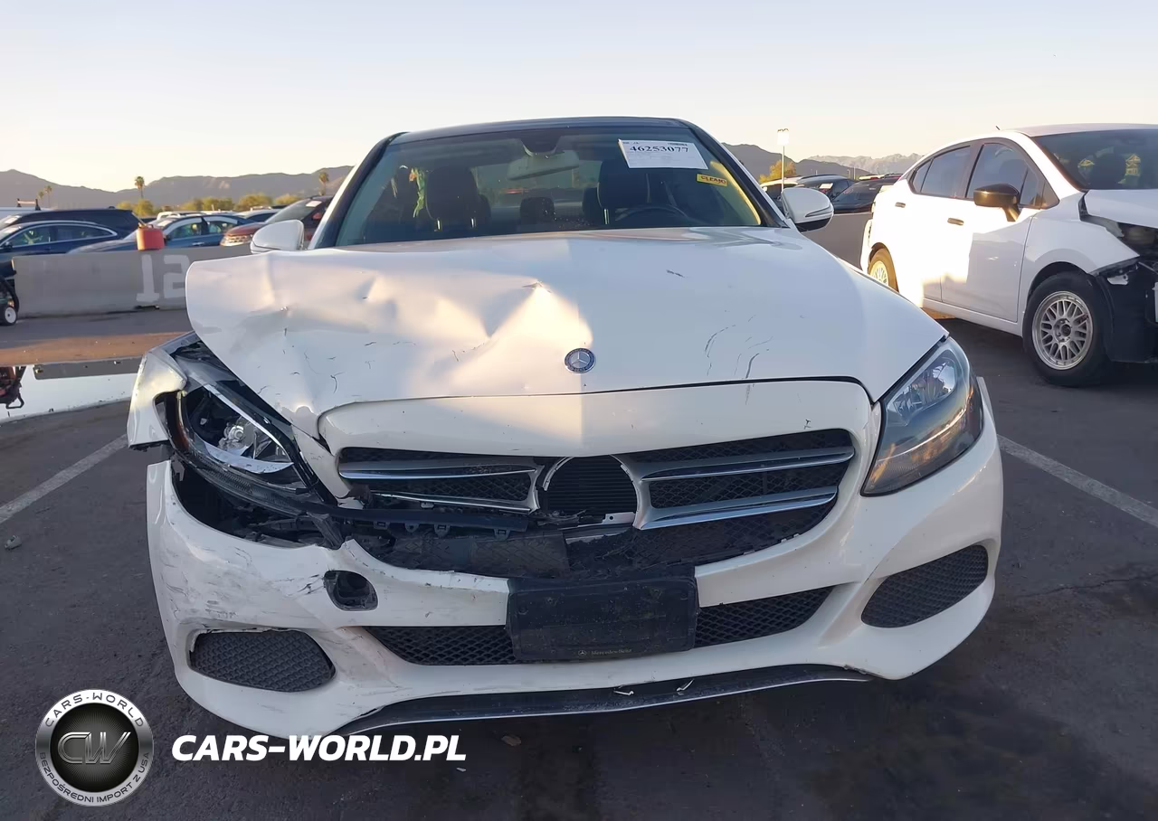 2016 Mercedes-Benz C 300 4Matic VIN:55SWF4KB3GU108024 - 12
