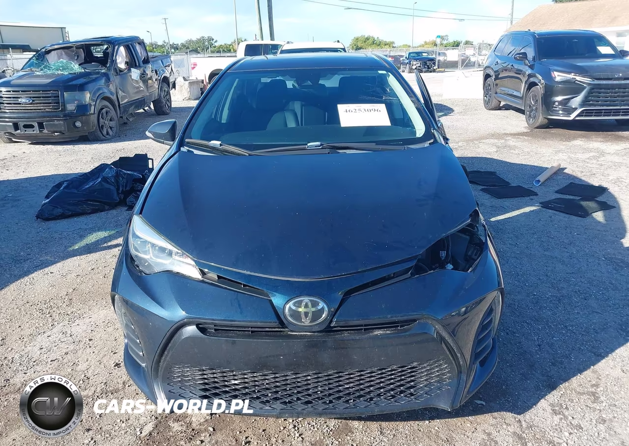 2019 Toyota Corolla Xse VIN:2T1BURHE9KC205424 - 13