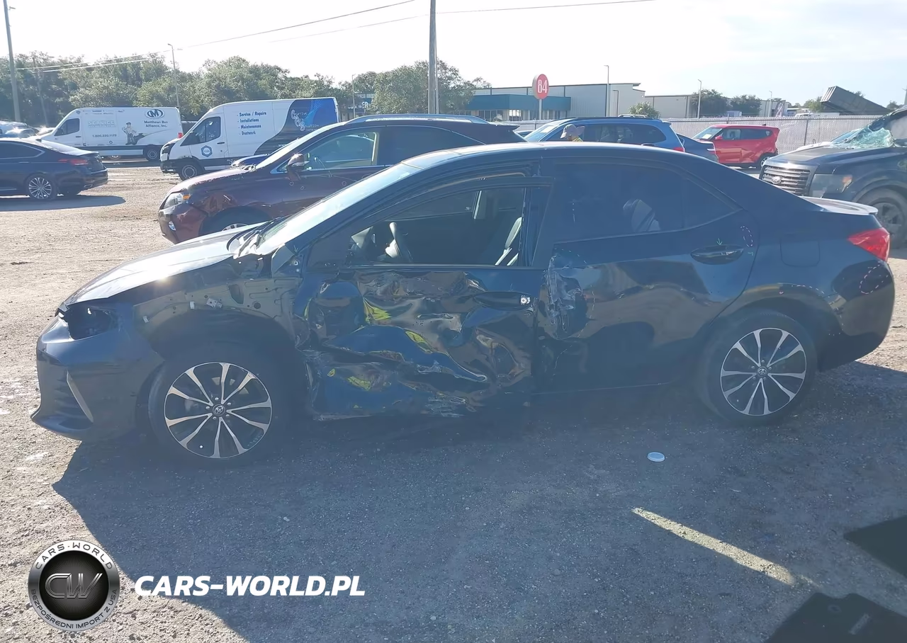 2019 Toyota Corolla Xse VIN:2T1BURHE9KC205424 - 15