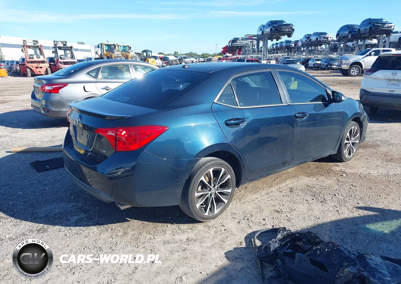 2019 Toyota Corolla Xse VIN:2T1BURHE9KC205424 - 4