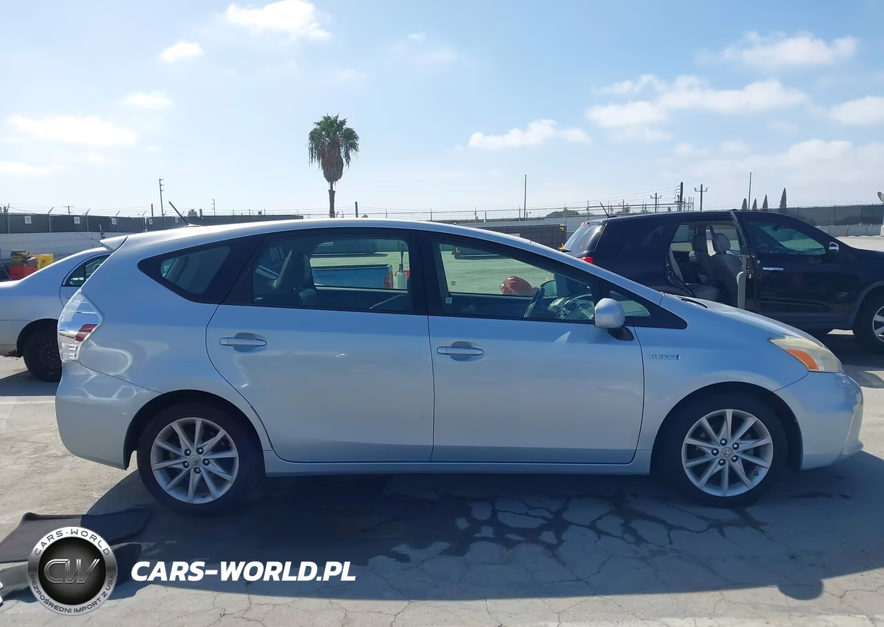 2012 Toyota Prius V Five VIN:JTDZN3EU2C3035678 - 13