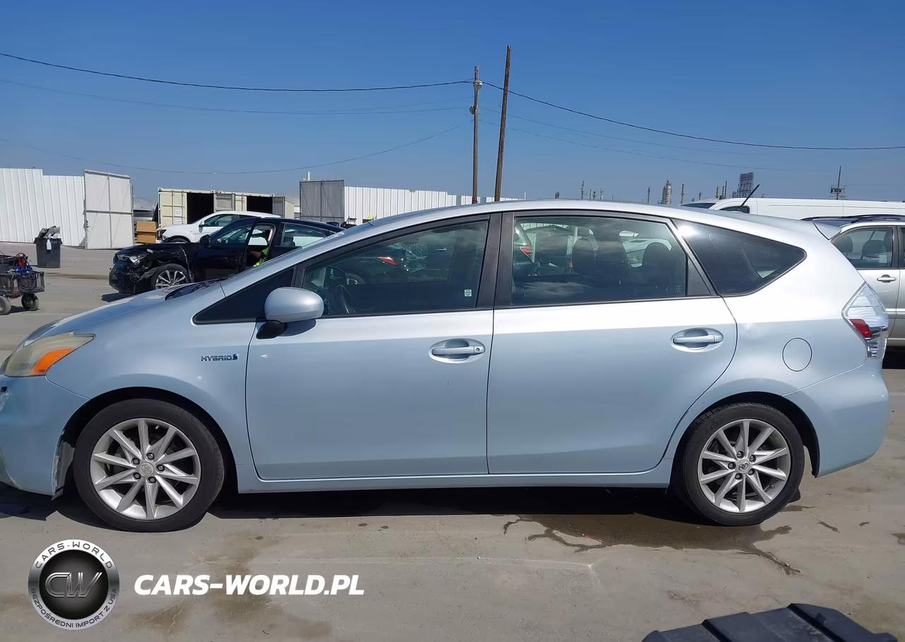 2012 Toyota Prius V Five VIN:JTDZN3EU2C3035678 - 14