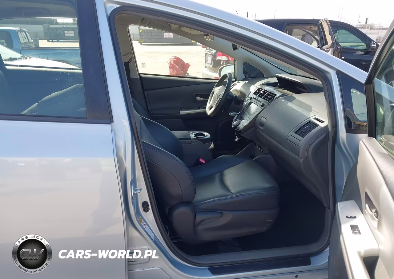2012 Toyota Prius V Five VIN:JTDZN3EU2C3035678 - 5