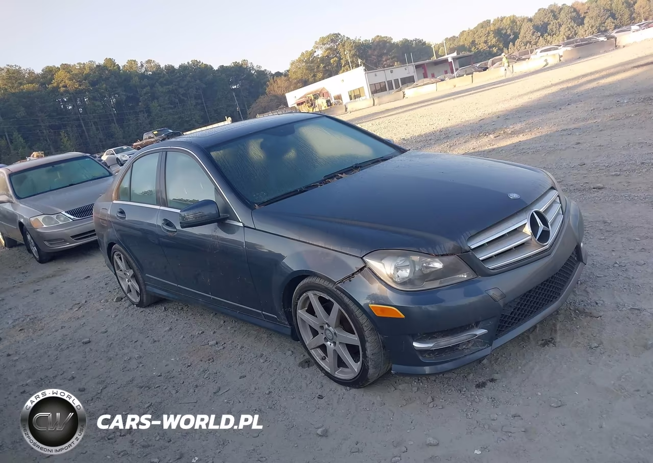 2013 Mercedes-Benz C 250 Sport