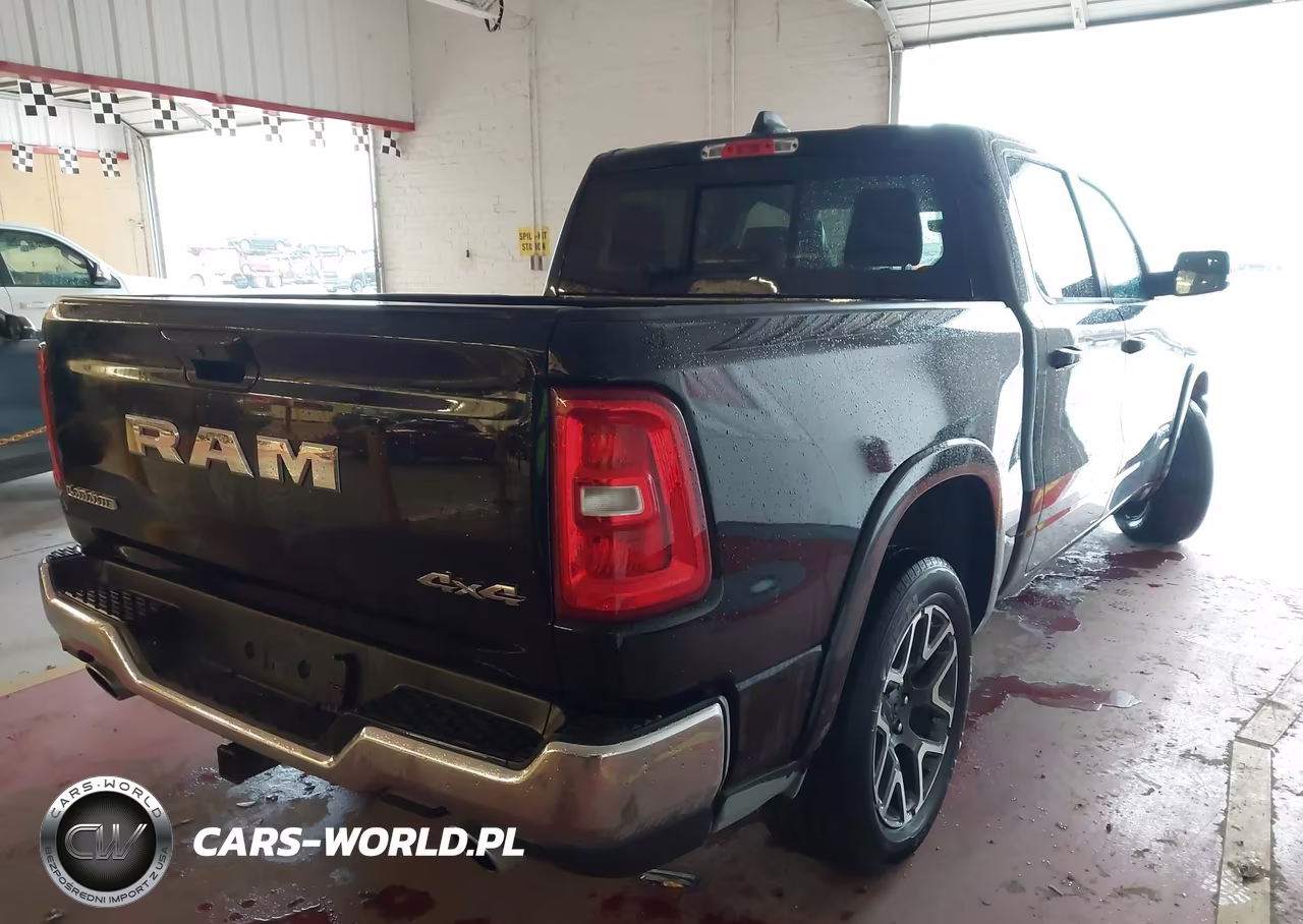 2026 Ram 1500 Laramie 4X4 5'7 Box VIN:3C6SRFJP3T4170441 - 4