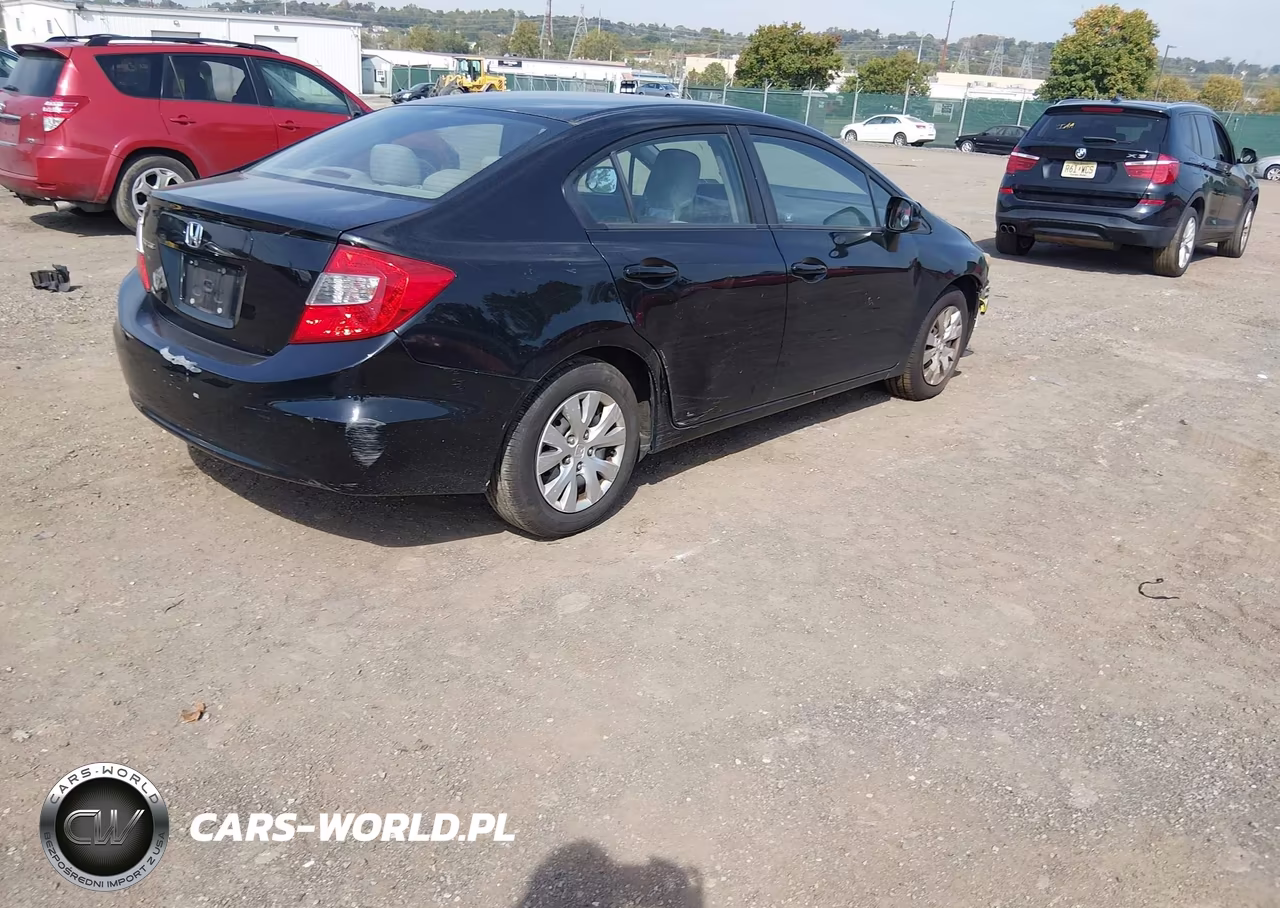 2012 Honda Civic Lx VIN:19XFB2F58CE328801 - 4