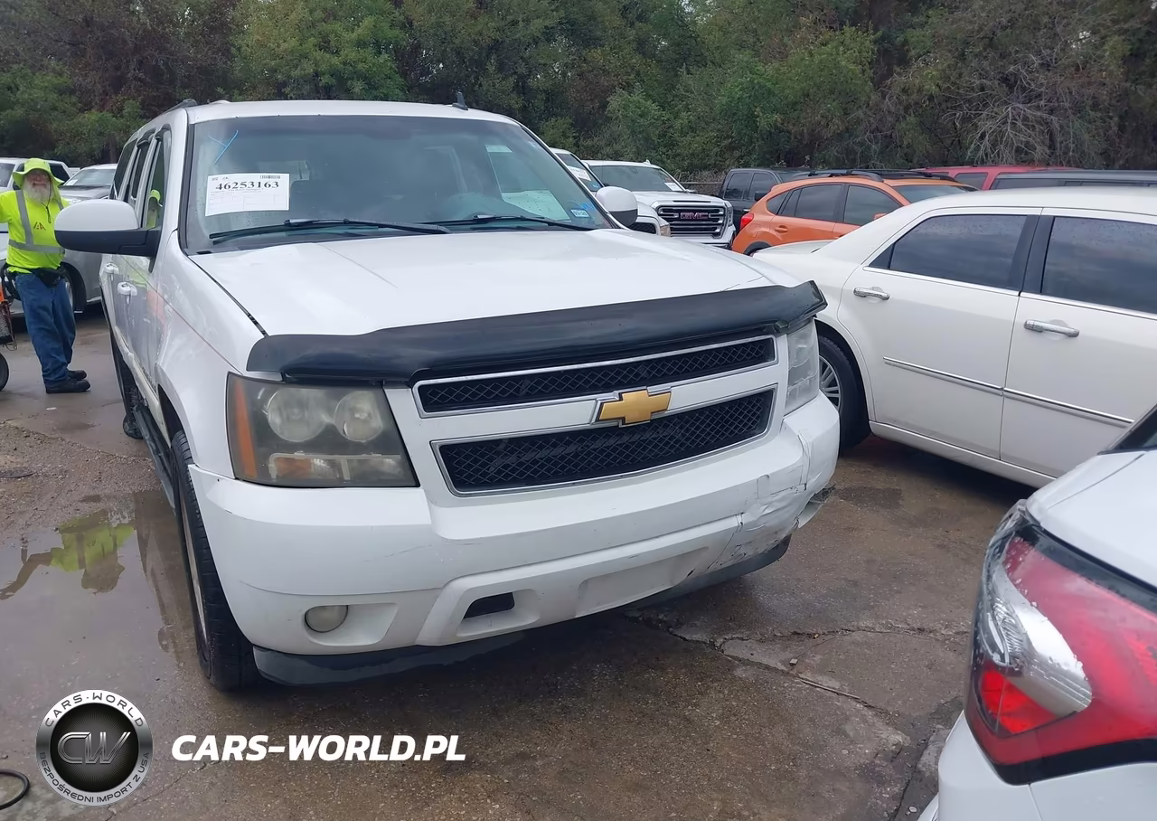 2008 Chevrolet Suburban 1500 Lt VIN:1GNFC16098R130582 - 13