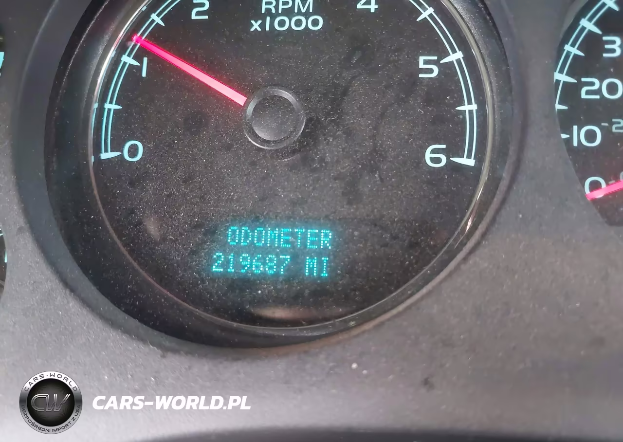 2008 Chevrolet Suburban 1500 Lt VIN:1GNFC16098R130582 - 16