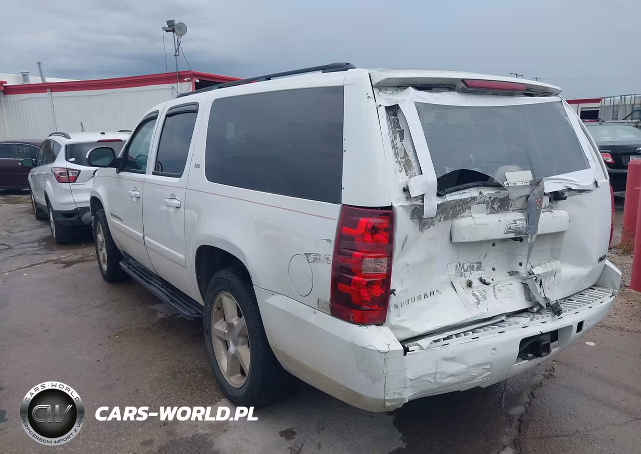 2008 Chevrolet Suburban 1500 Lt VIN:1GNFC16098R130582 - 3