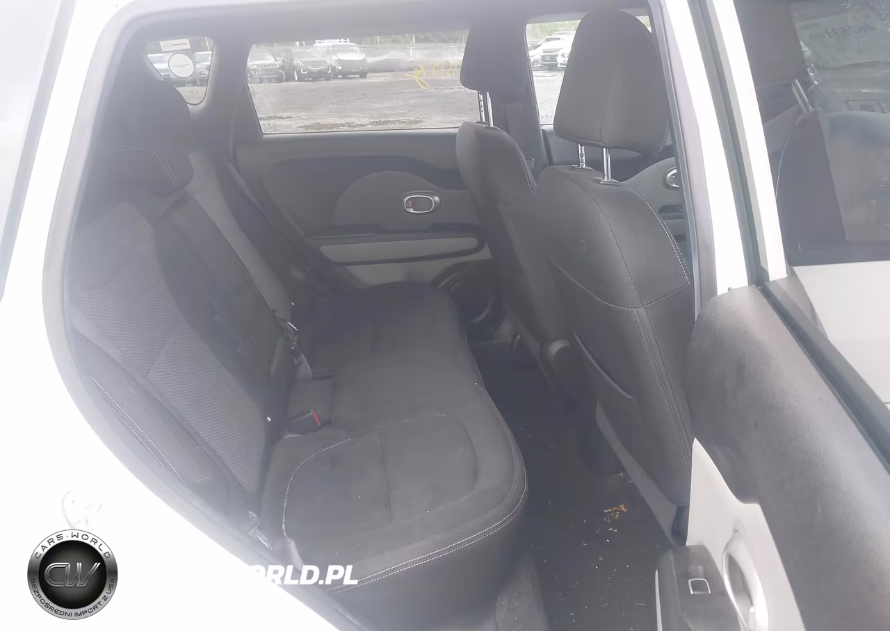 2017 Kia Soul + VIN:KNDJP3A51H7418775 - 8