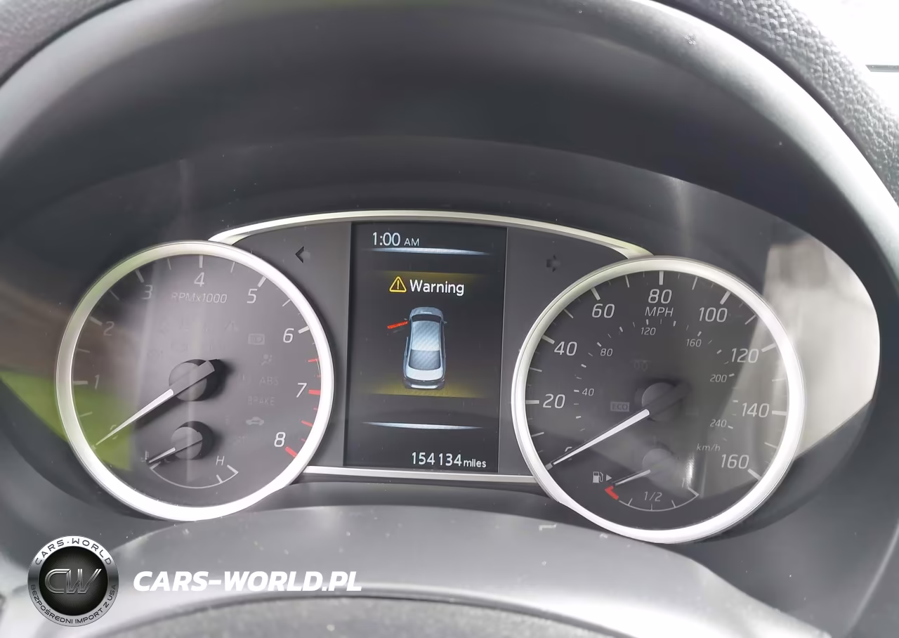 2017 Nissan Sentra Sr VIN:3N1AB7AP4HY375798 - 7