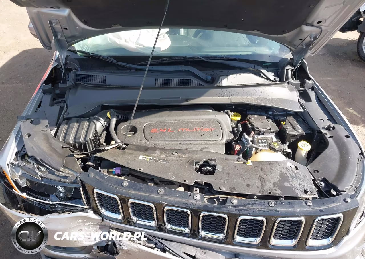 2018 Jeep Compass Latitude 4X4 VIN:3C4NJDBB3JT484274 - 10