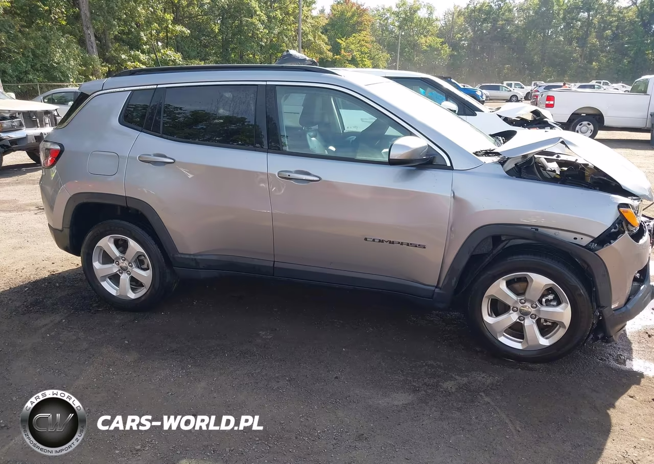 2018 Jeep Compass Latitude 4X4 VIN:3C4NJDBB3JT484274 - 12