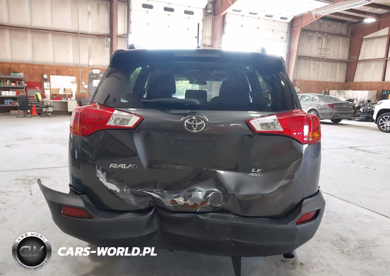 2015 Toyota Rav4 Le VIN:2T3BFREV9FW358945 - 16