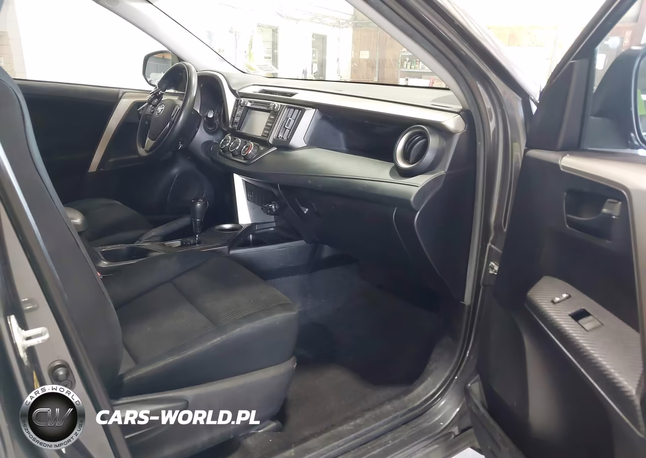 2015 Toyota Rav4 Le VIN:2T3BFREV9FW358945 - 5