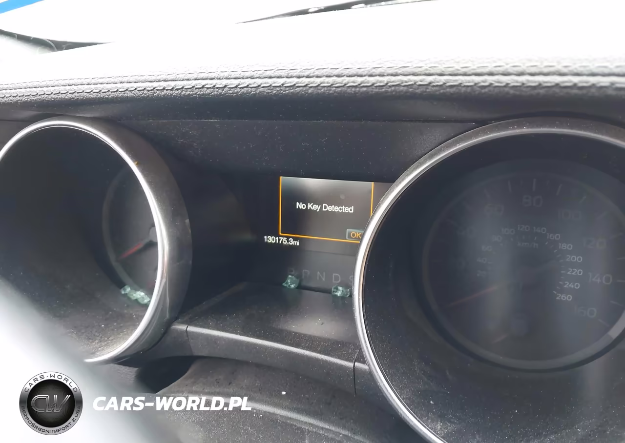 2018 Ford Mustang Ecoboost Premium VIN:1FATP8UH1J5132914 - 7